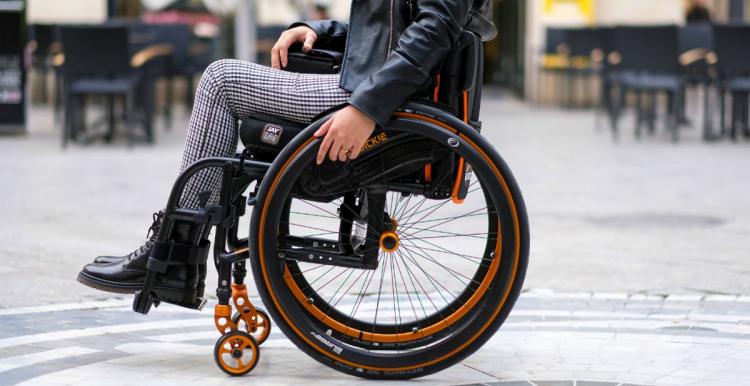 Optimal-manual-wheelchair-set-up-social.jpg
