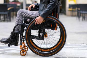 Optimal-manual-wheelchair-set-up-social.jpg